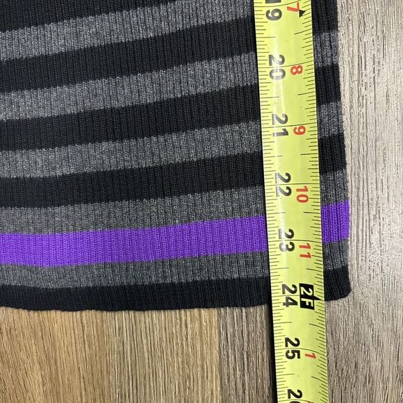 LRL Ralph Lauren‎ Sweater Womens Medium Purple Striped Ribbed Button Shoulder - Picture 8 of 9